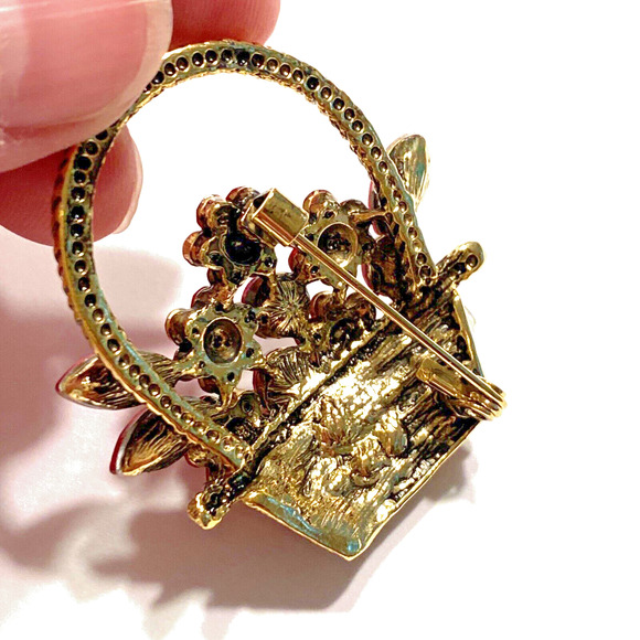 Red Rhinestone Flower Basket Brooch Rope Textured Goldtone Dimensional Pin Chic - Picture 6 of 7